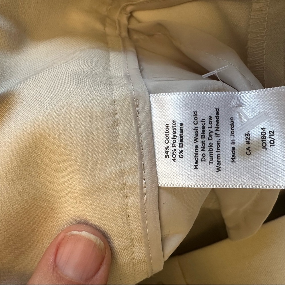 Talbots Tan Pants with Classic Elegance